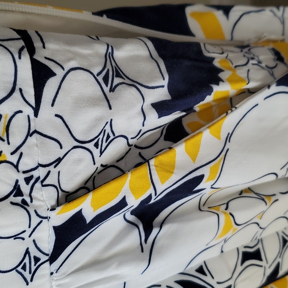 Gap yellow and blue floral maxi dress in size large, NWT - Picture 6 of 9